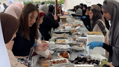 ÖĞRENCİ TOPLULUKLARINDAN GAZZE'YE ANLAMLI YARDIM ELİ  