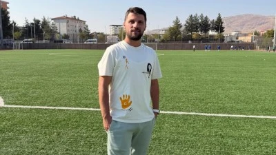 BİNATLISPOR, ULAŞ T&Uuml;RKEL LİDERLİĞİNDE NAMAĞLUP ZİRVEDE