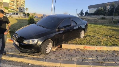 YILAN İHBARI VERİLDİ, EKİPLER KAZAYLA KARŞILAŞTI