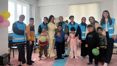 ÖZEL ÇOCUKLARA ANLAMLI DESTEK