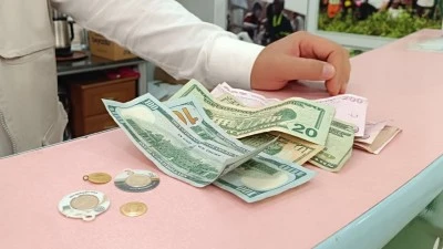 HARÇLIKLARINI GAZZE VE SUDAN İÇİN BAĞIŞLADI