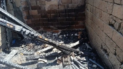 EVİN ODUNLUĞUNDA ÇIKAN YANGIN KORKUTTU