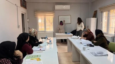 KADINLARA ÜCRETSİZ MESLEKİ KURSLAR