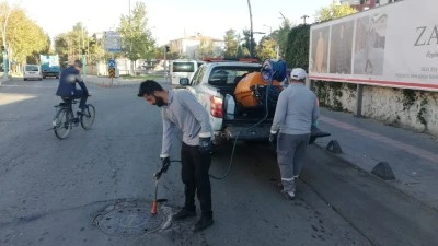 BELEDİYE İLAÇLAMA ÇALIŞMALARINI YOĞUNLAŞTIRDI