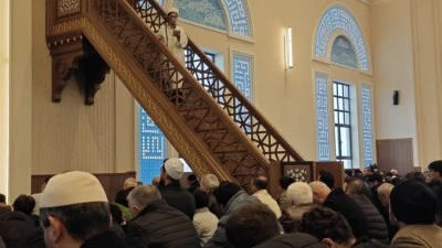 HUTBEDE GENÇ HAFIZLAR