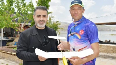 HASANKEYF&rsquo;TE G&Ouml;KY&Uuml;Z&Uuml; &Ccedil;OCUKLARLA RENKLENDİ