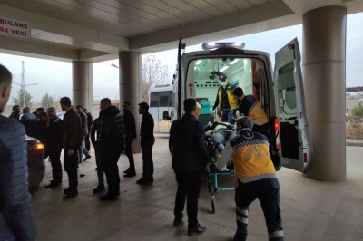 KOMŞU İLÇE KARIŞTI, 1 ÖLÜ 14 YARALI