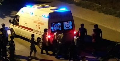 Komşu kavgasında bir kadın bıçaklandı