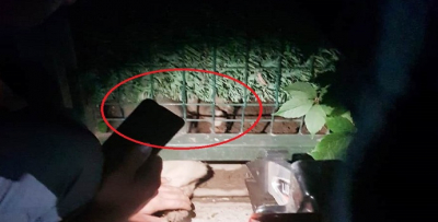 KÖPEĞİN YARDIMINA İTFAİYE EKİPLERİ KOŞTU