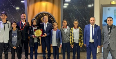 KÖY TAKIMINDAN BÜYÜK BAŞARI