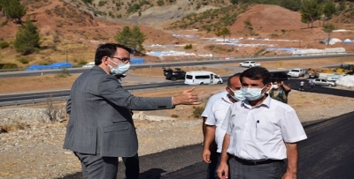 KOZLUK’TA YOL ÇALIŞMALARI SÜRÜYOR