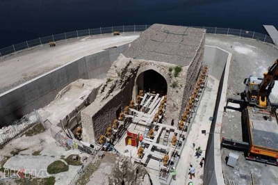 Küçük Saray’ı kaldırma işlemine başlandı  