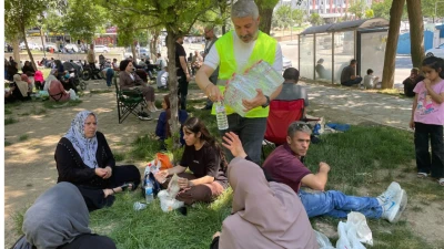 LGS G&Uuml;N&Uuml;NDE OKUL &Ouml;NLERİNDEYDİLER