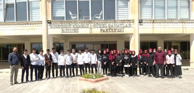 LİSE ÖĞRENCİLERİ ÜNİVERSİTEDE