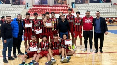 MEHMET AKİF ERSOY BASKETBOLDA ŞAMPİYON