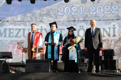 MEZUNLAR BATMANDAN UĞURLANDI