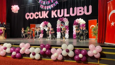 MİNİK YÜREKLERDEN BÜYÜK GÖSTERİ