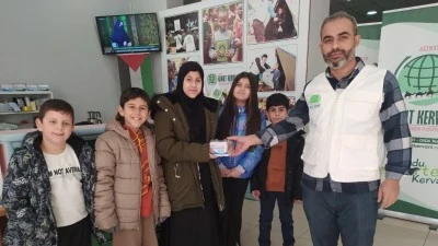 MİNİK Y&Uuml;REKLERDEN GAZZE&rsquo;YE DESTEK