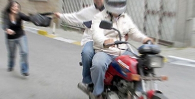 Motorize kapkaççılar kaçamadı!