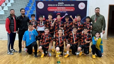 NAMAĞLUP ŞAMPİYONLUK GELDİ