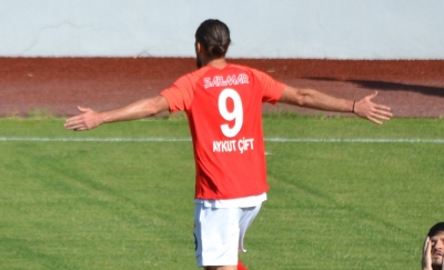 O BİR KRAL!