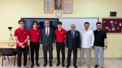 ÖĞRENCİLER ABD’DE TÜRKİYE’Yİ TEMSİL EDECEK