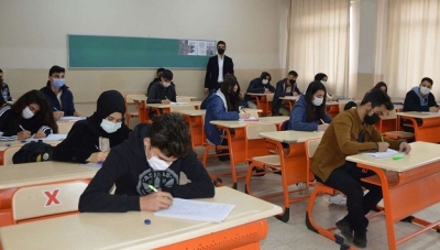 Öğretmenlerin yer değiştirme başvuru süresi uzatıldı 