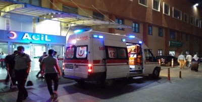 ÖLÜMLE PENÇELEŞİYOR