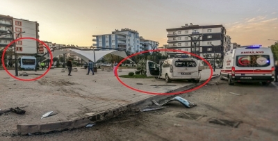 ÖNCE ÇARPIŞTILAR SONRA PARKA GİRDİLER