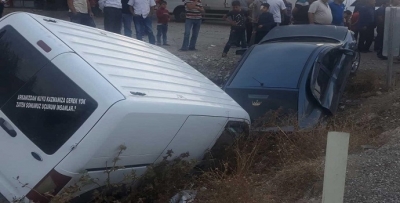 ÖNCE ÇARPIŞTILAR SONRA ÇUKURA DÜŞTÜLER
