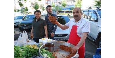 Önce petrol sonra çiğköfte yoğurdu
