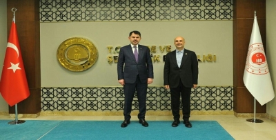 ÖNEMLİ SORUNLAR İÇİN BAKAN’LA GÖRÜŞTÜ