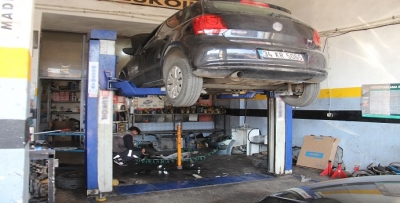 OTO TAMİRCİLERDE “KIŞ BAKIMI” MESAİSİ