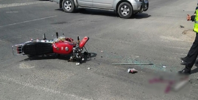 OTOMOBİL İLE MOTOSİKLET ÇARPIŞTI