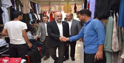 ÖZDEMİR, URFA’DA VATANDAŞLARLA BİR ARAYA GELDİ