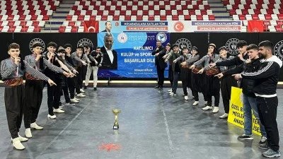 &Ouml;ZEL &Ccedil;&Ouml;Z&Uuml;M LİSESİ&rsquo;NDEN MUHTEŞEM ZAFER