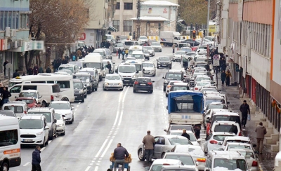 PARALI OTOPARK SİSTEMİ NEDEN UYGULANMIYOR?