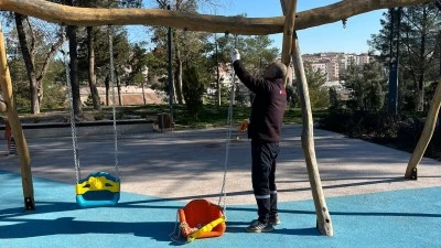 PARKTAKİ EKSİKLİKLER GİDERİLDİ