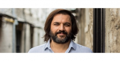 PAZAR GÜNÜ KONSER VAR