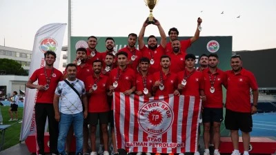 PETROLSPOR YENİDEN S&Uuml;PER LİG'E Y&Uuml;KSELDİ