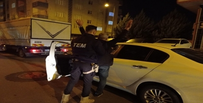POLİS UYGULAMASINDA 14 KİŞİ YAKALANDI