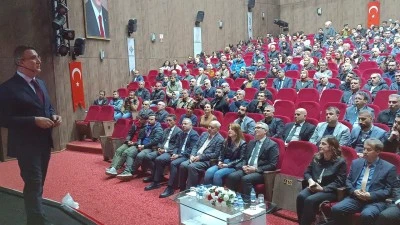 PROF. DR. YUSUF BARAN&rsquo;DAN BİLİM SUNUMU