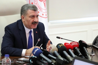 Sağlık Bakanı 8 bin 844 sözleşmeli sağlık personeli alınacağını açıkladı