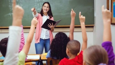 "Şartlar iyileştiğinde öğretmen atamaları artacak"