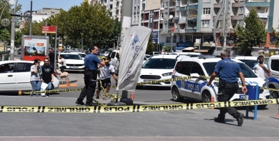 SİLAHLI KAVGA; 3 YARALI
