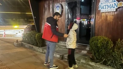 SOKAKTAKİ &Ccedil;OCUKLAR İ&Ccedil;İN GECE DENETİMİ