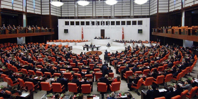 Sosyal medya düzenlemesi TBMM’de kabul edildi