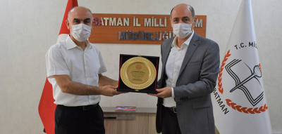 Şube müdürlerine veda yemeği