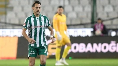 S&Uuml;PER LİG OYUNCUSU YASİR, PETROLSPOR&rsquo;DA