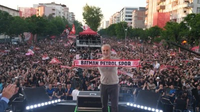 S&Uuml;RPRİZ ZİYARET